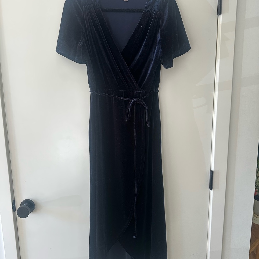 Elegant Black Velvet Wrap Dress